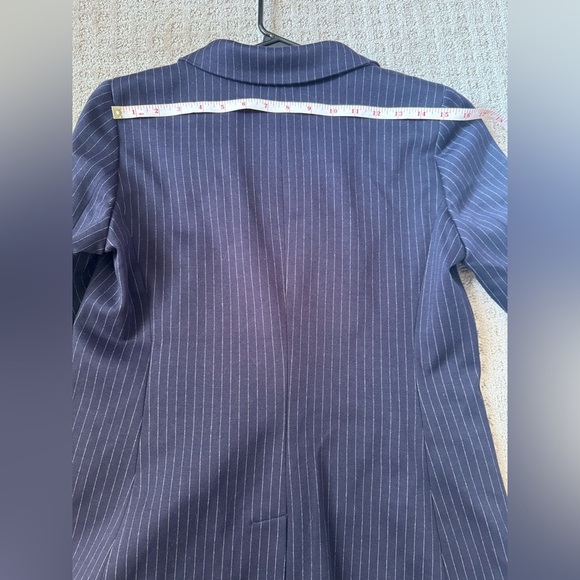 NWT Loft Navy Blue Pinstripes Blazer SIZE 6P - Picture 9 of 11